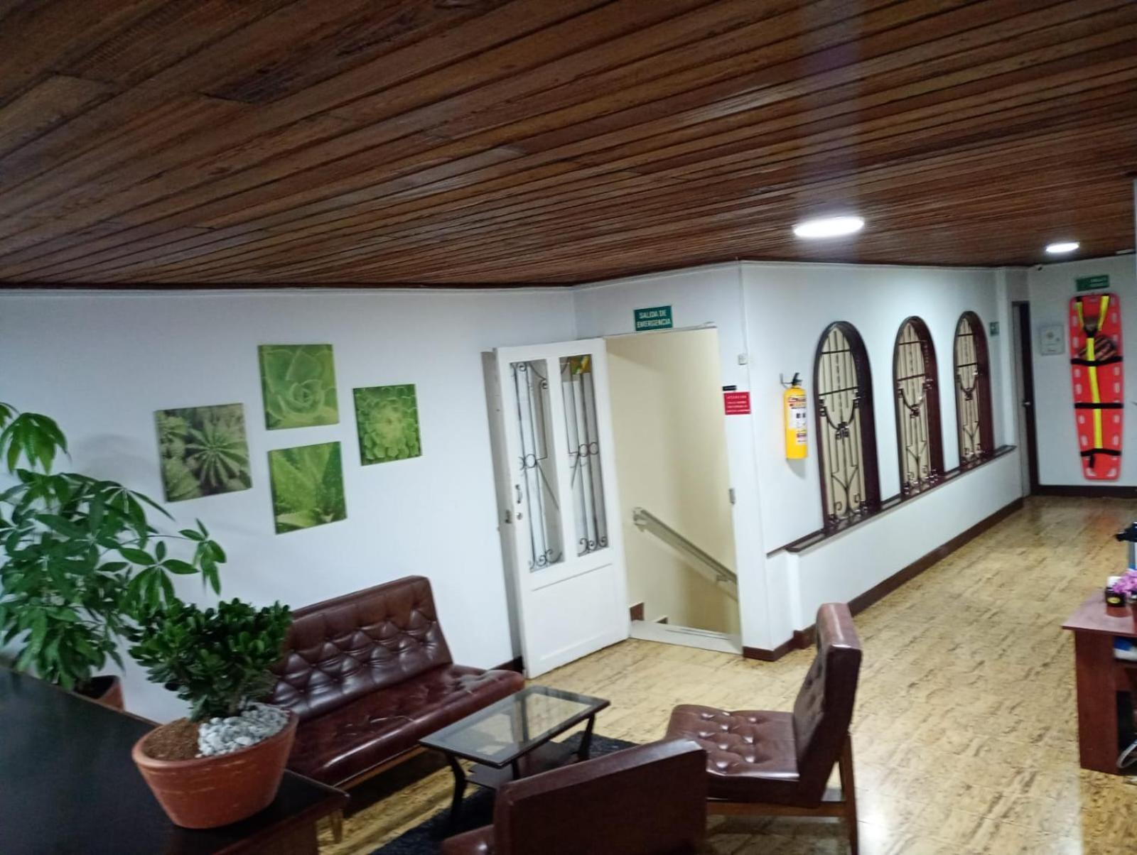 Hotel Alpino Armenia Экстерьер фото